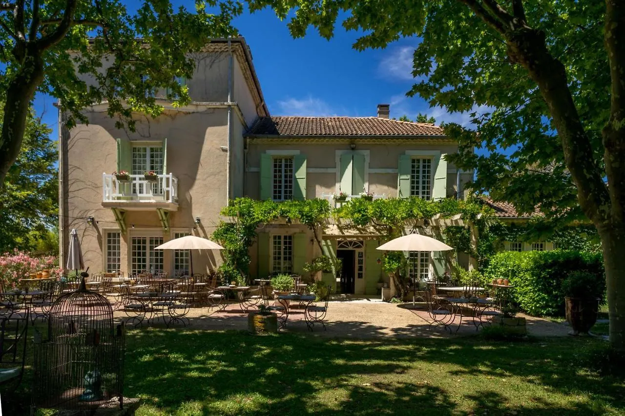 Hôtel L'Hermitage Pernes-les-Fontaines 3*,